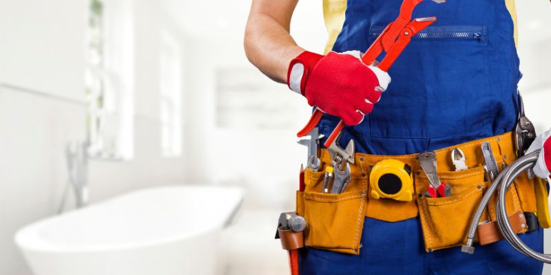 Como Evitar Golpes na Contratação de Encanador em Rio Claro